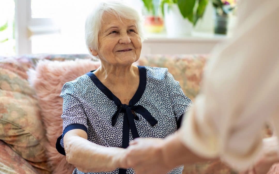 Cómo evitar caídas en personas mayores