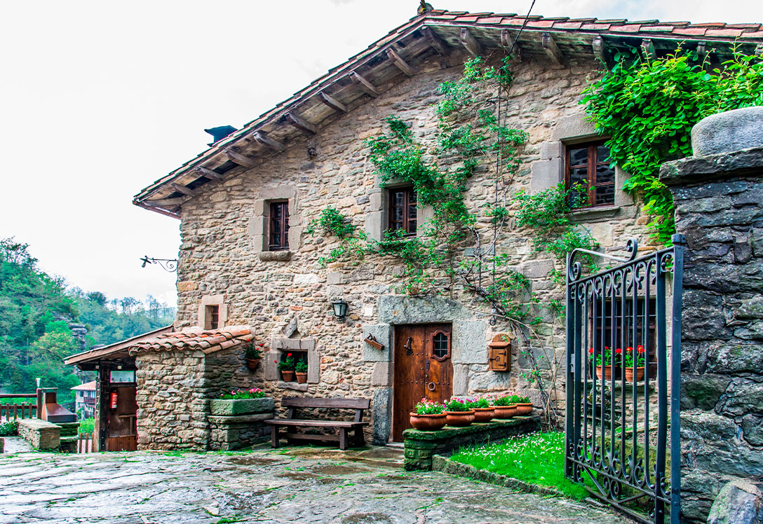 Casa rural de piedra con encanto