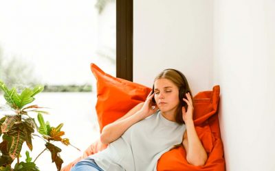 Uso de auriculares para prevenir la pérdida de audición