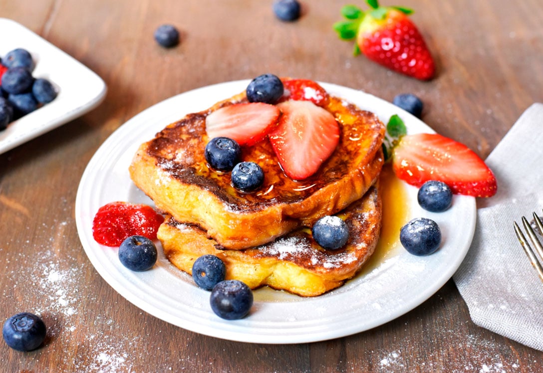 Torrijas con frutas